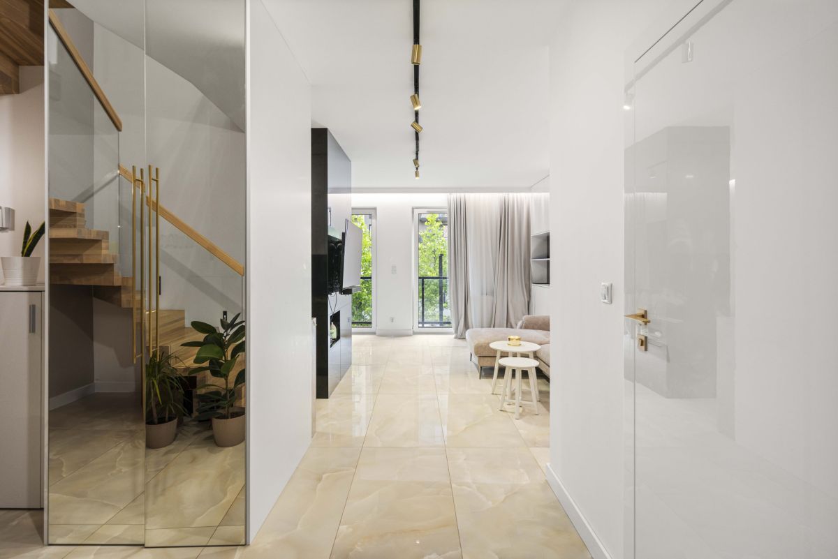 Read more about the article OBOK RZEKI! Apartament dwupoziomowy