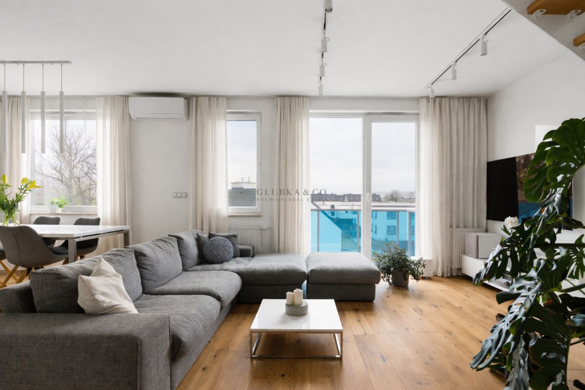 Read more about the article DWUPOZIOMOWE| 100 m² TARASU NA DACHU | SMART HOME