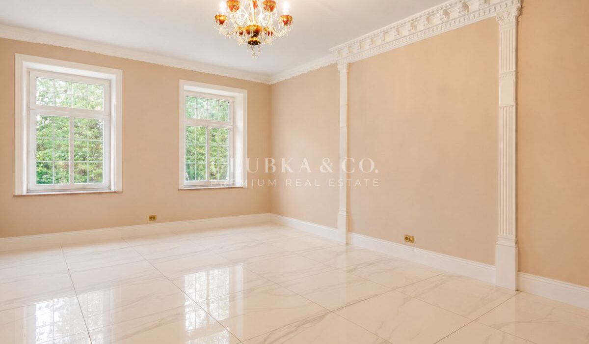 public-images-offers-17237-12141701-109854452_max.jpg