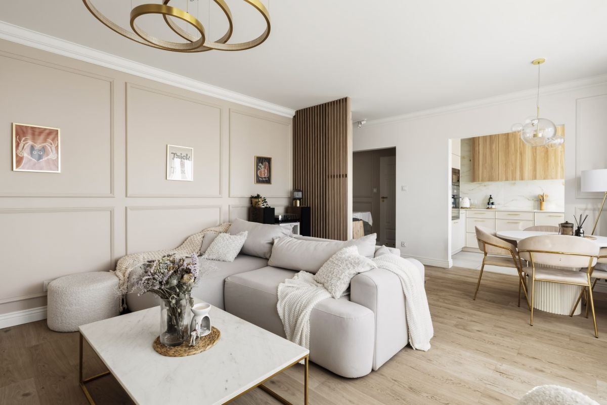 Read more about the article Stylowe mieszkanie z widokiem | 4 pokoje | Balkon|