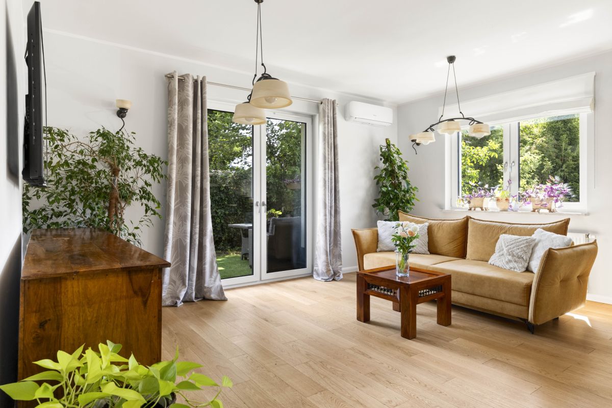 You are currently viewing 3 pokoje z ogrodem 42 m² | kameralny budynek | Klecina